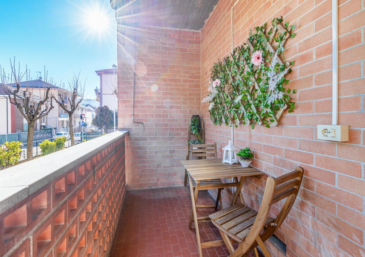 Appartement Garden House - Con Terrazzo à Grugliasco Extérieur photo